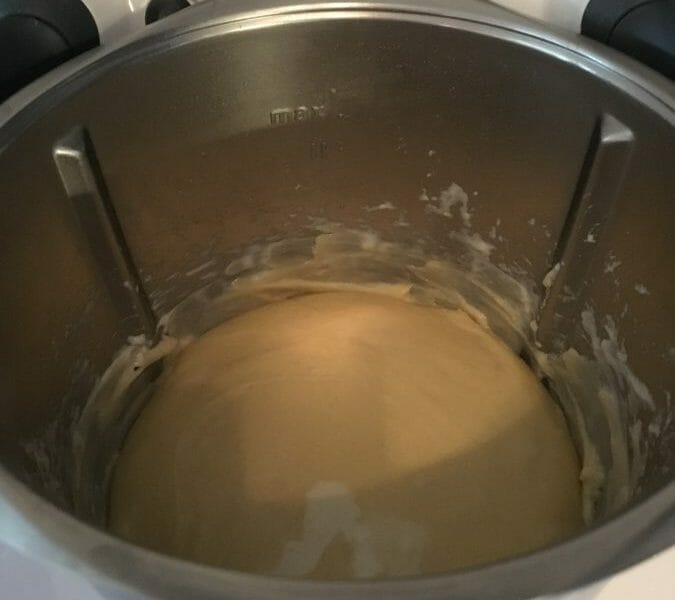 Cliquez pour zoomer ! Brioche tressée à la mie filante Thermomix par cyn121011