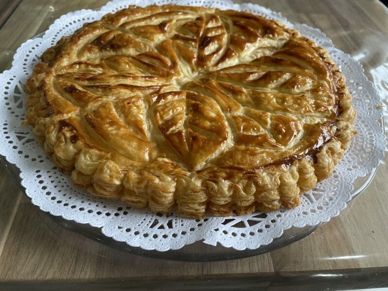 Cliquez pour zoomer ! Galette des rois à la frangipane Thermomix par samira57000