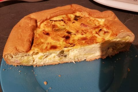 Cliquez pour zoomer ! Gâteau poireaux, lardons et fromage Thermomix par Cathy13
