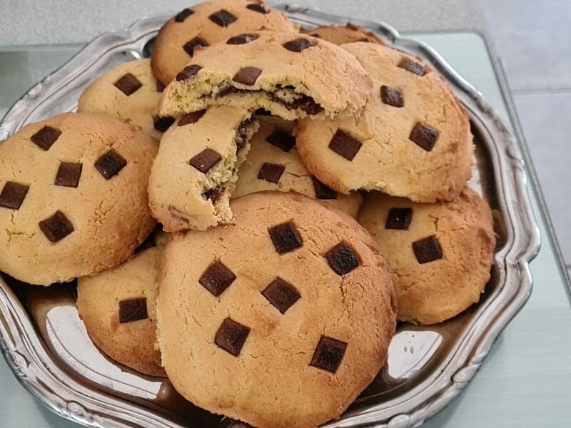 Cliquez pour zoomer ! Cookies fourrés au nutella Thermomix par Isfun