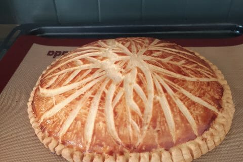 Cliquez pour zoomer ! Galette des rois à la frangipane au Thermomix