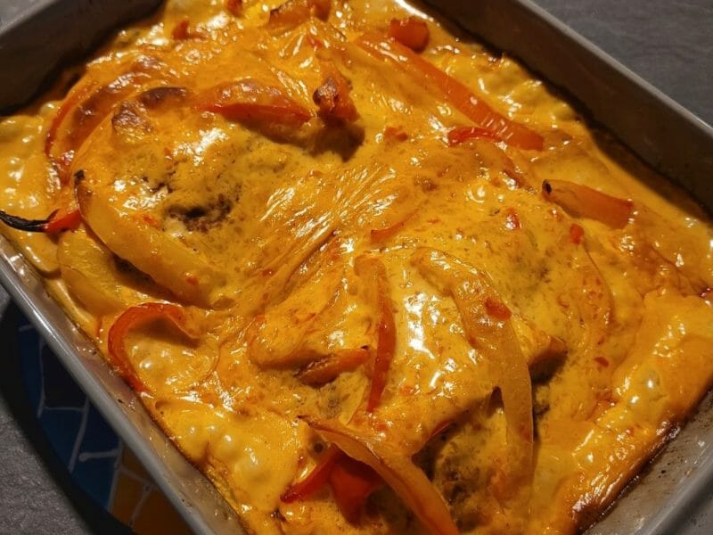 Cliquez pour zoomer ! Poulet à la crème de poivrons Thermomix par Lea.2202