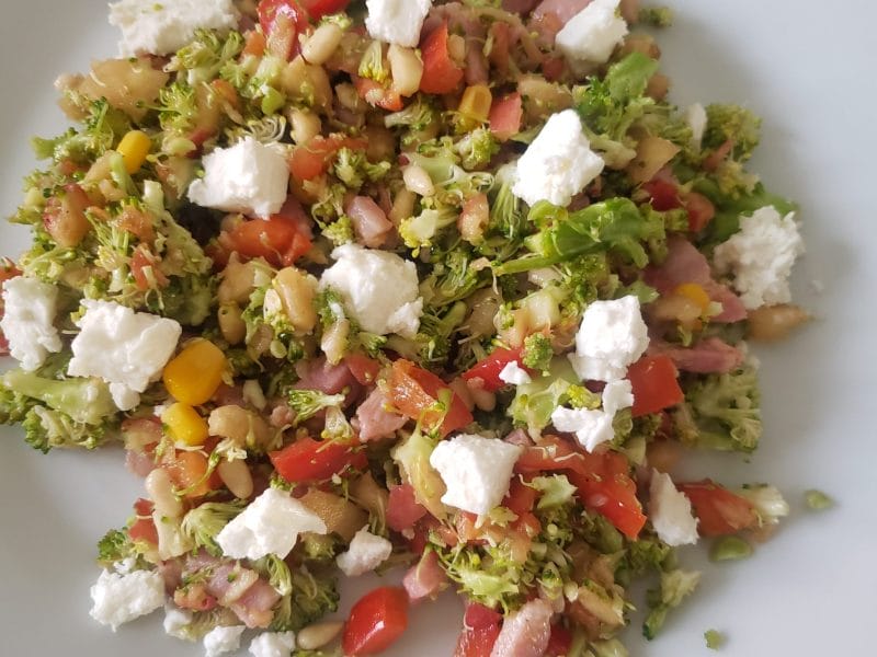 Cliquez pour zoomer ! Salade de brocolis Thermomix par ysabelle_30