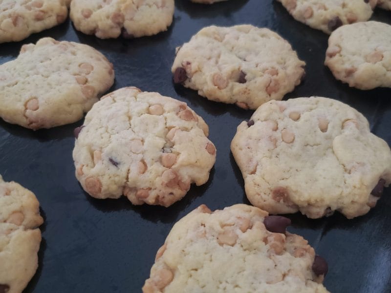 Cliquez pour zoomer ! Cookies aux pépites de chocolat blanc Thermomix par ysabelle_30