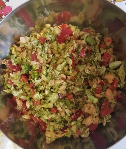 Cliquez pour zoomer ! Salade de brocolis Thermomix par Isa