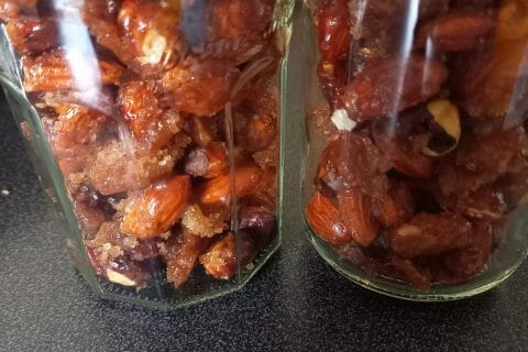 Cliquez pour zoomer ! Amandes grillées à la cannelle et au miel Thermomix par kevana