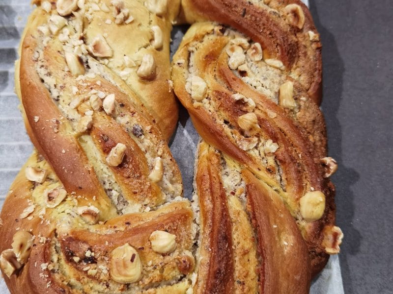 Cliquez pour zoomer ! Brioche tressée aux noisettes Thermomix par aurelie_pe_1985