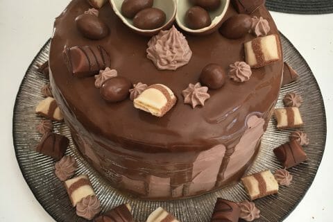 Cliquez pour zoomer ! Layer cake Kinder Bueno Thermomix par Sabrinachouchou