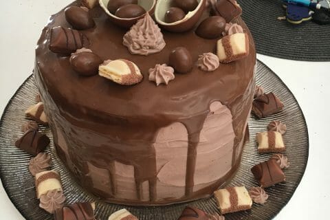 Cliquez pour zoomer ! Layer cake Kinder Bueno Thermomix par Sabrinachouchou