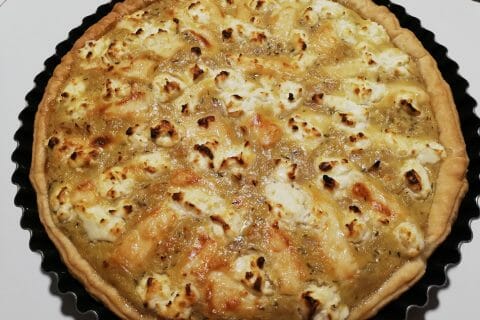 Cliquez pour zoomer ! Tarte aux échalotes et au chèvre au Thermomix