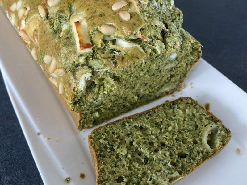 Cliquez pour zoomer ! Cake aux épinards, mozzarella et pesto Thermomix par Chloé