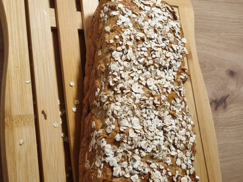 Cliquez pour zoomer ! Pain aux flocons d’avoine et au miel Thermomix par Débo