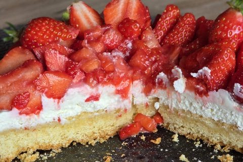 Cliquez pour zoomer ! Tarte aux fraises sans cuisson Thermomix par karine2732