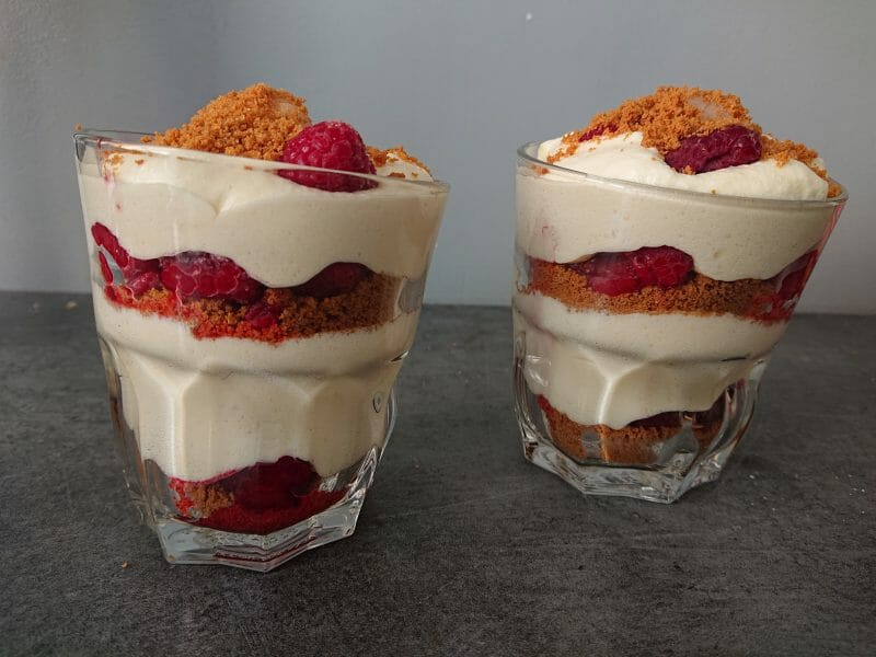 Cliquez pour zoomer ! Tiramisu aux framboises et spéculoos Thermomix par AudreyDuv