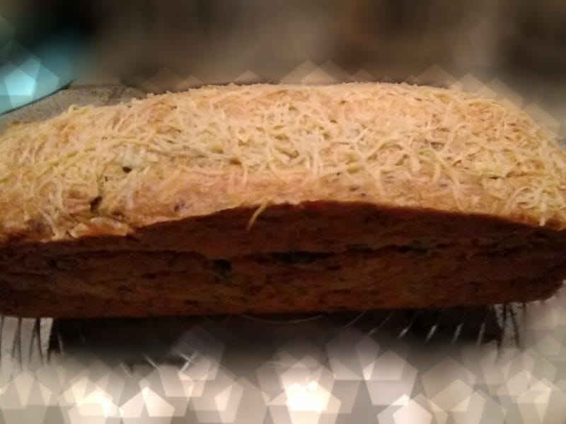 Cliquez pour zoomer ! Cake aux deux saumons Thermomix par Nunuche