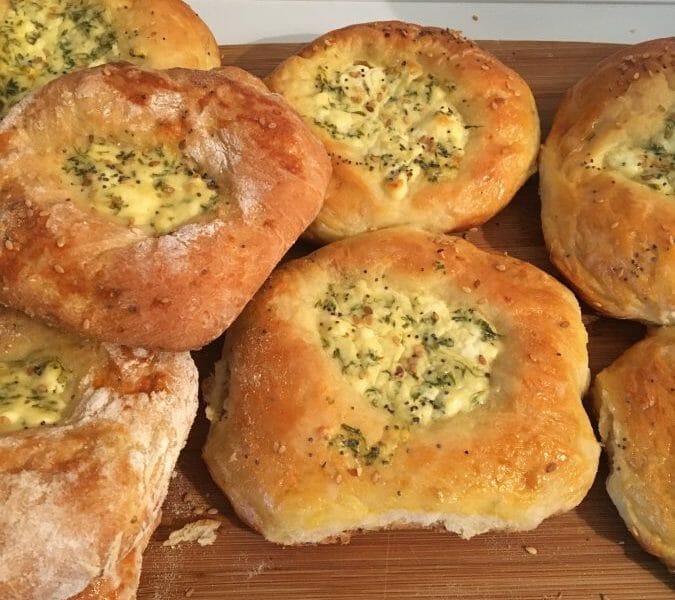 Cliquez pour zoomer ! Poğaça – Petits pains Turcs à la Feta Thermomix par lomayawia