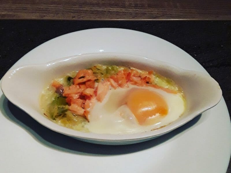 Cliquez pour zoomer ! Oeufs cocotte poireaux et saumon fumé Thermomix par Jocelyne_1