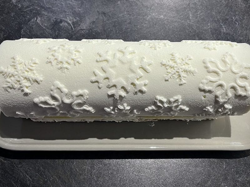 Cliquez pour zoomer ! Bûche citron et framboises Thermomix par Stephane-cook