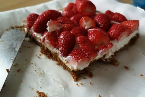 Cliquez pour zoomer ! Tarte aux fraises sans cuisson Thermomix par Delpatalamain