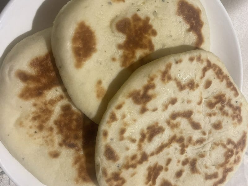 Cliquez pour zoomer ! Naans au fromage Thermomix par Ijelale