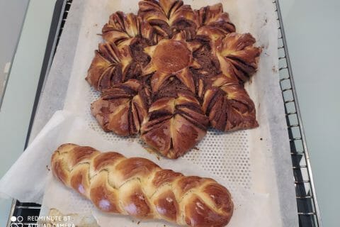 Cliquez pour zoomer ! Brioche étoilée au Nutella Thermomix par moune27