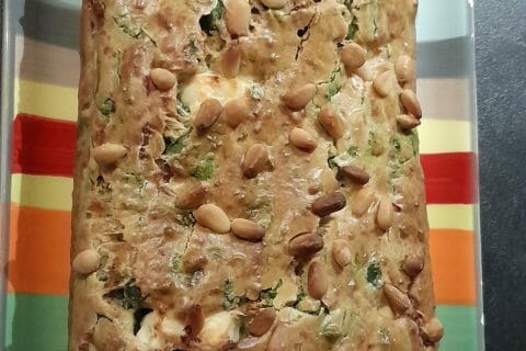Cliquez pour zoomer ! Cake aux épinards, mozzarella et pesto Thermomix par LilyC974