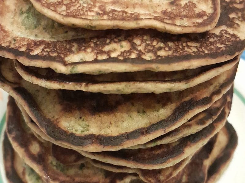 Cliquez pour zoomer ! Pancakes banane et épinards Thermomix par LilyC974