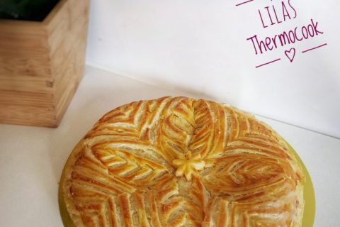 Cliquez pour zoomer ! Galette des rois à la frangipane Thermomix par lilasoumissa