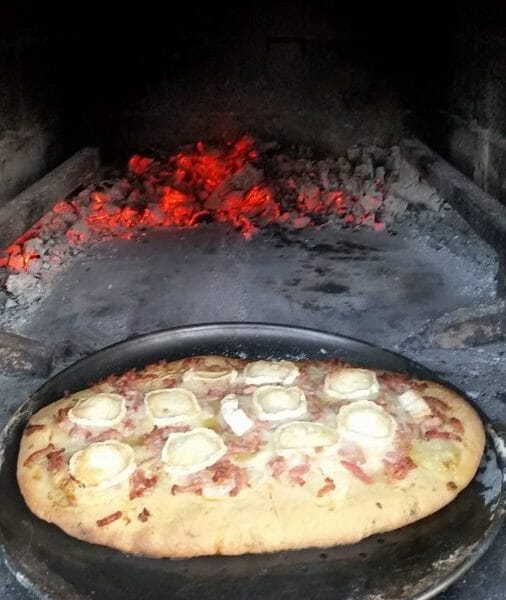 Cliquez pour zoomer ! Fougasse chèvre et lardons Thermomix par Sylvie43