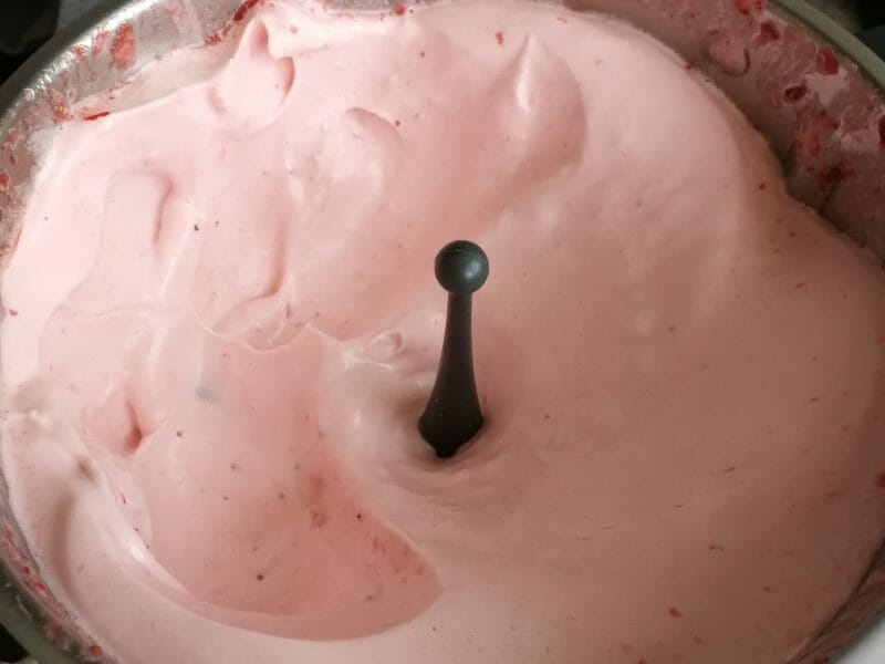 Cliquez pour zoomer ! Mousse de fraises Thermomix par Boutch