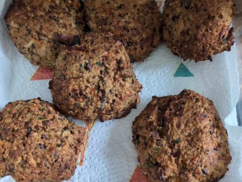 Cliquez pour zoomer ! Galettes de lentilles et quinoa Thermomix par galexa