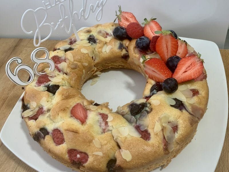Cliquez pour zoomer ! Bublanina aux fruits rouges Thermomix par Mymy13