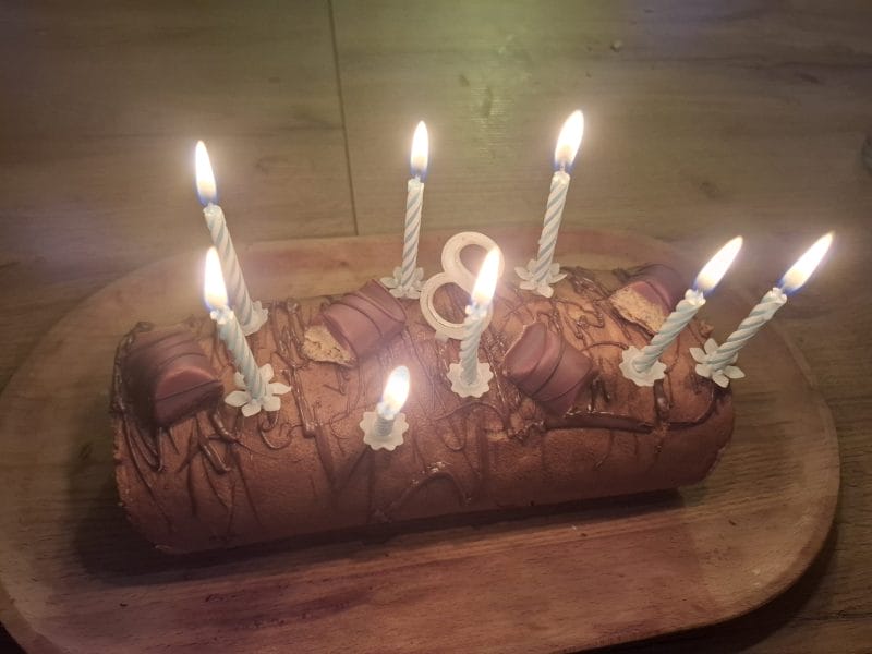 Cliquez pour zoomer ! Roulé au Kinder Bueno Thermomix par ophelie_466