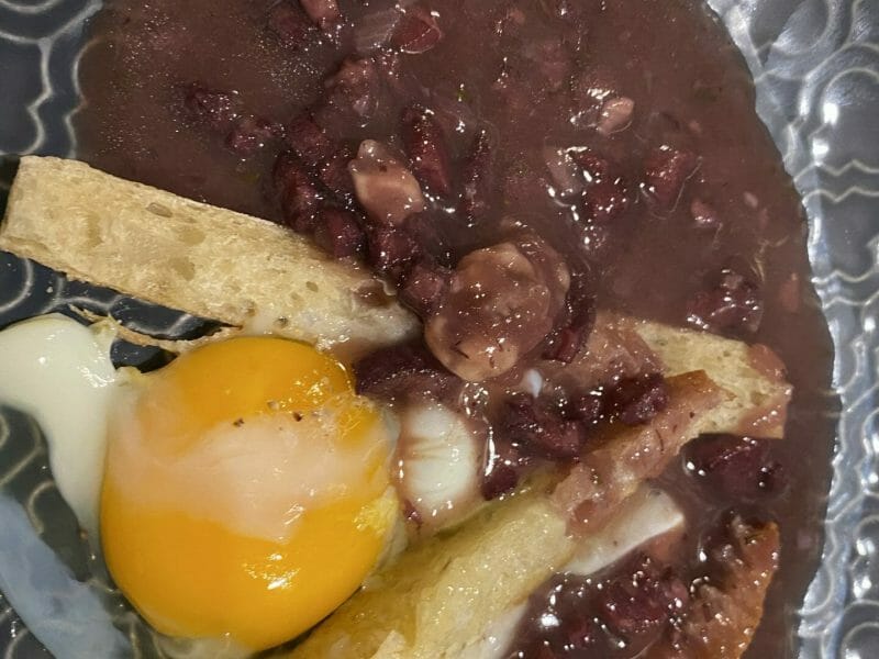 Cliquez pour zoomer ! Oeufs en meurette Thermomix par Laura_9