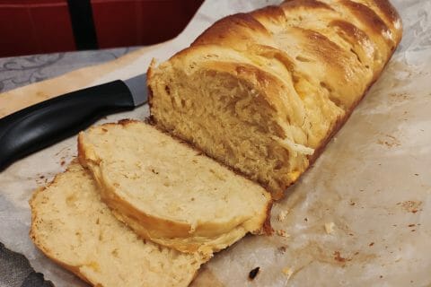 Cliquez pour zoomer ! Brioche tressée à la mie filante au Thermomix