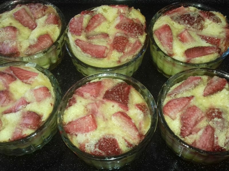 Cliquez pour zoomer ! Clafoutis aux fraises Thermomix par delloul