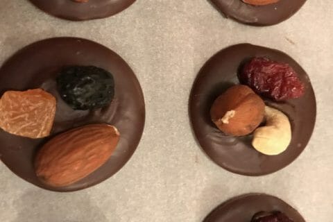 Cliquez pour zoomer ! Mendiants au chocolat Thermomix par Chrys 1605