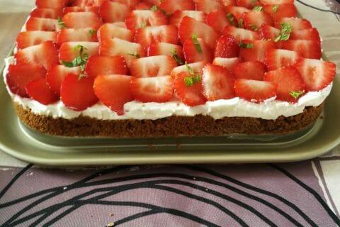 Cliquez pour zoomer ! Tarte aux fraises sans cuisson Thermomix par Stephanie_14