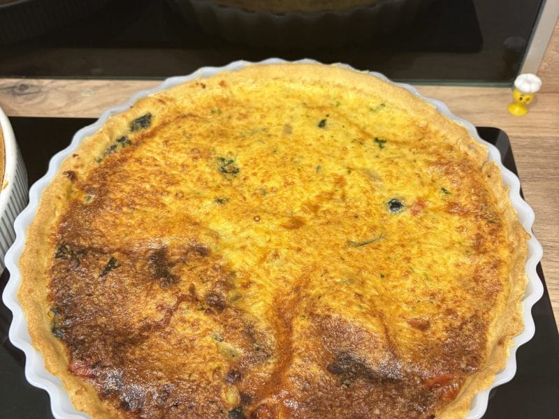 Cliquez pour zoomer ! Quiche aux épinards et au poivron rouge Thermomix par emeline59