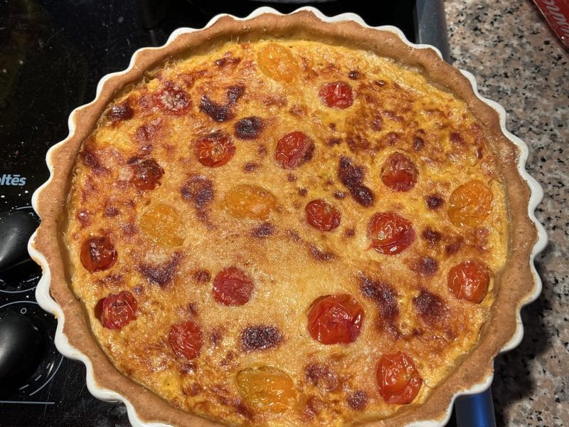 Cliquez pour zoomer ! Tarte aux tomates cerises et parmesan Thermomix par Mam’zelle Sylvie