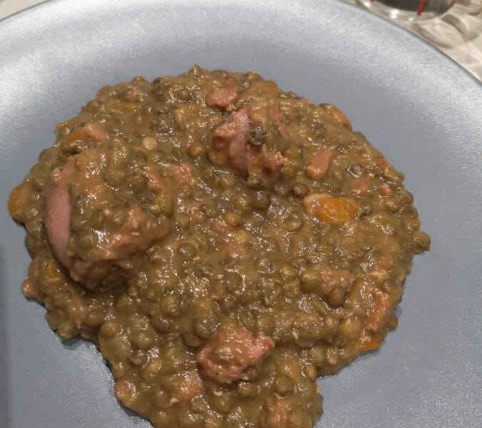 Cliquez pour zoomer ! Lentilles et ses saucisses Thermomix par Nounousse07