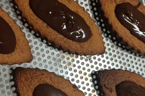 Cliquez pour zoomer ! Barquettes au chocolat Thermomix par angelaudrey47