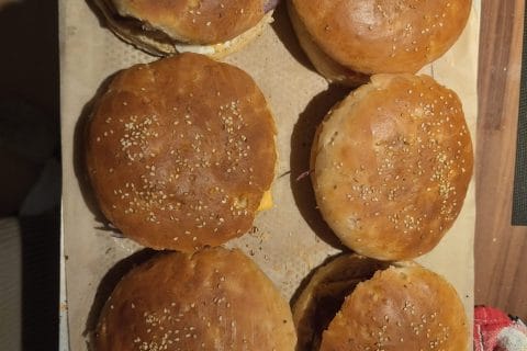 Cliquez pour zoomer ! Pains hamburger Thermomix par laura_lmtr