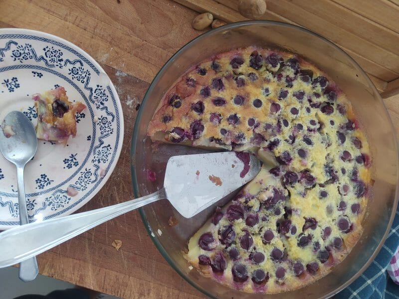 Cliquez pour zoomer ! Clafoutis aux raisins frais Thermomix par lelenedenantes