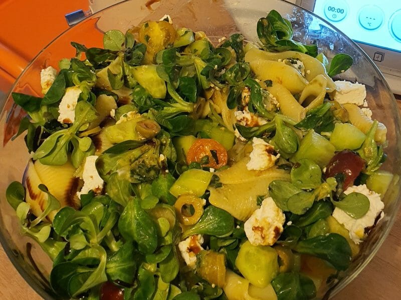 Cliquez pour zoomer ! Salade de pâtes à la grecque Thermomix par Adeline Grimaldi