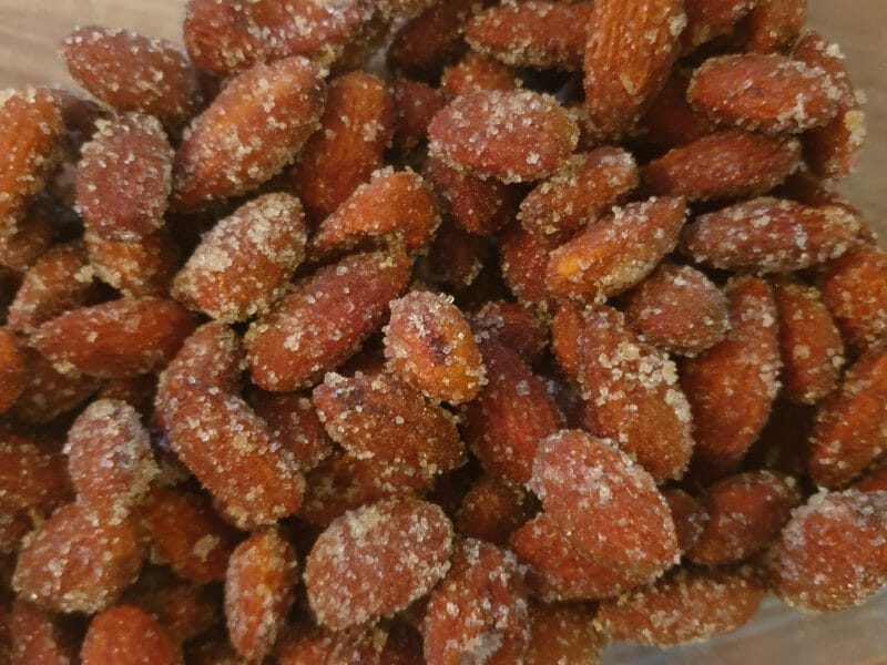 Cliquez pour zoomer ! Amandes grillées à la cannelle et au miel Thermomix par Marilynx