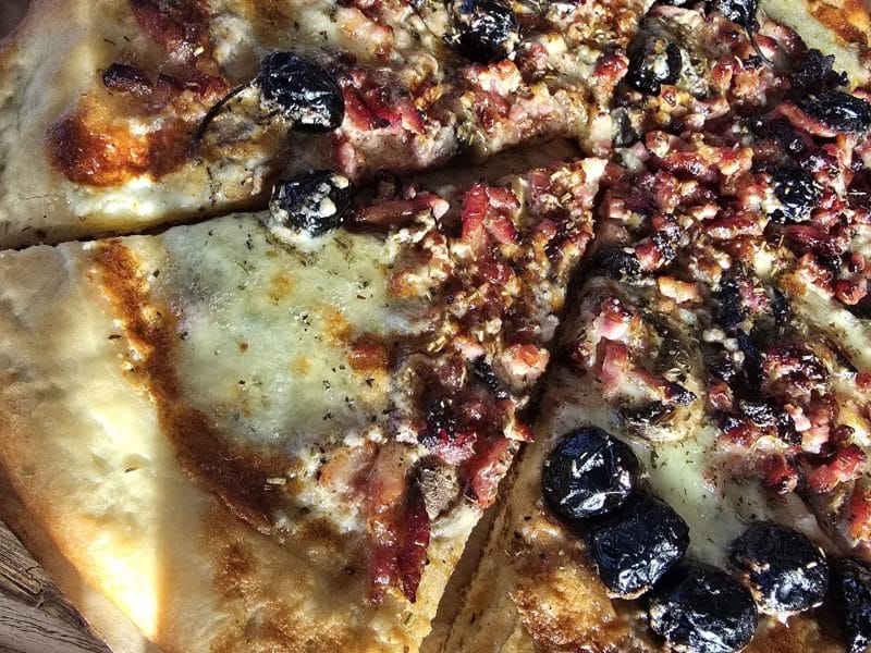 Cliquez pour zoomer ! Pizza blanche aux champignons Thermomix par fredetpara