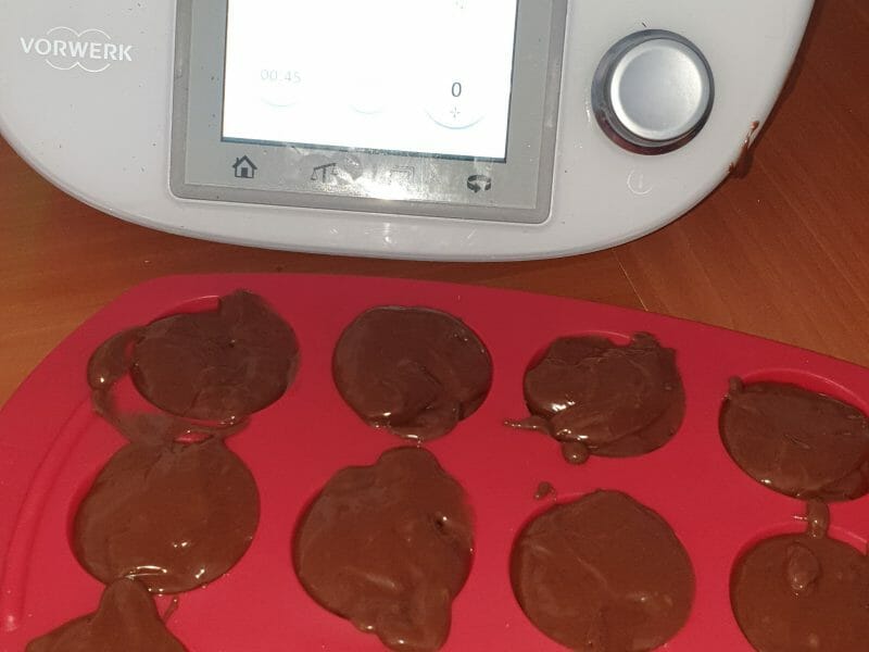 Cliquez pour zoomer ! Moelleux au chocolat cœur fondant Thermomix par sophie33240