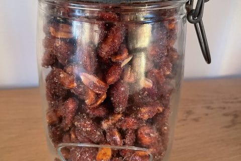 Cliquez pour zoomer ! Amandes grillées à la cannelle et au miel Thermomix par mag1014