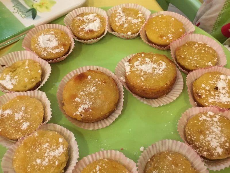 Cliquez pour zoomer ! Carrés au citron Thermomix par GRAVIRG